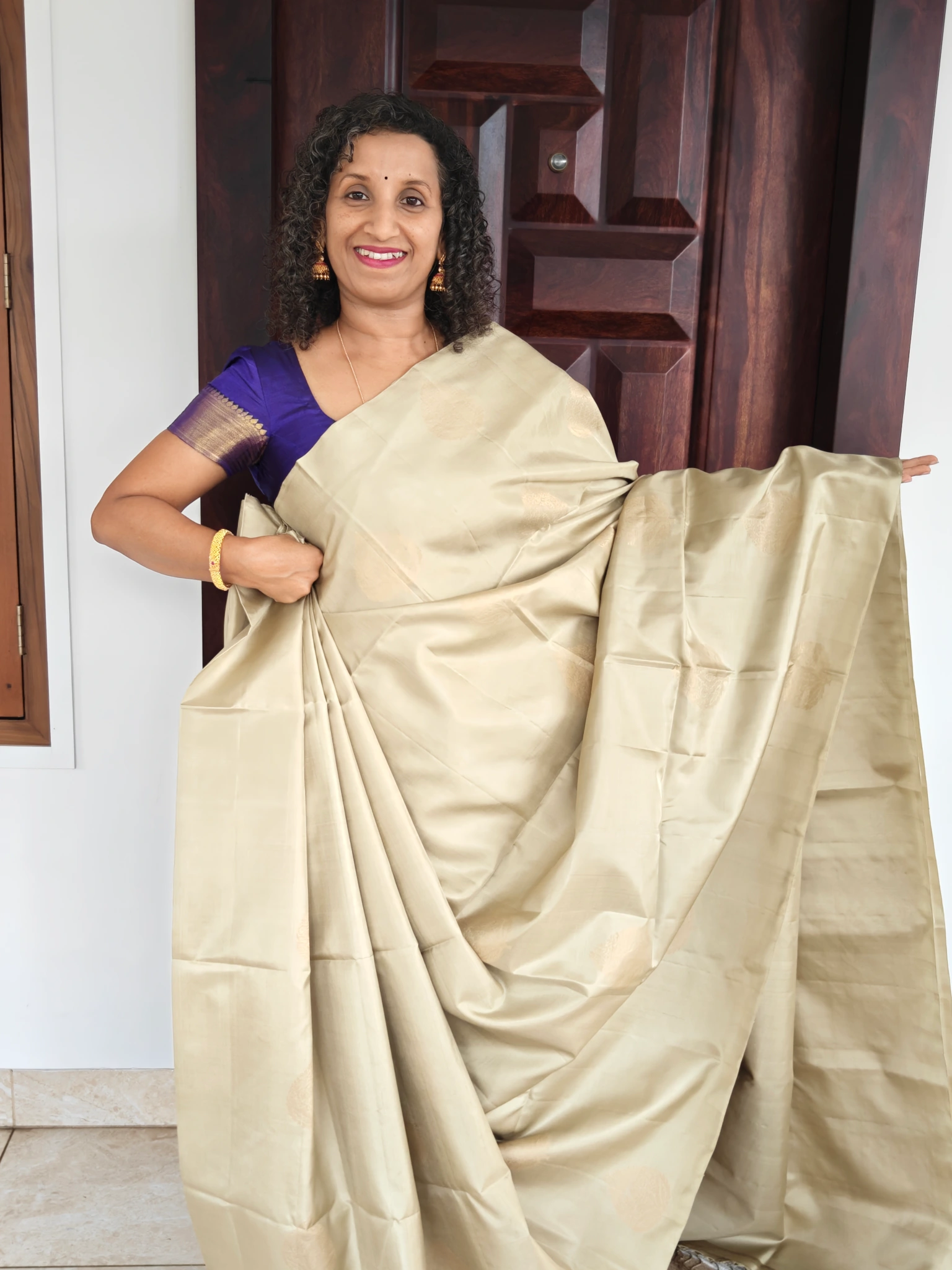 Champagne Kanchipuram Soft Silk Saree Golden Buttas Pks015 1